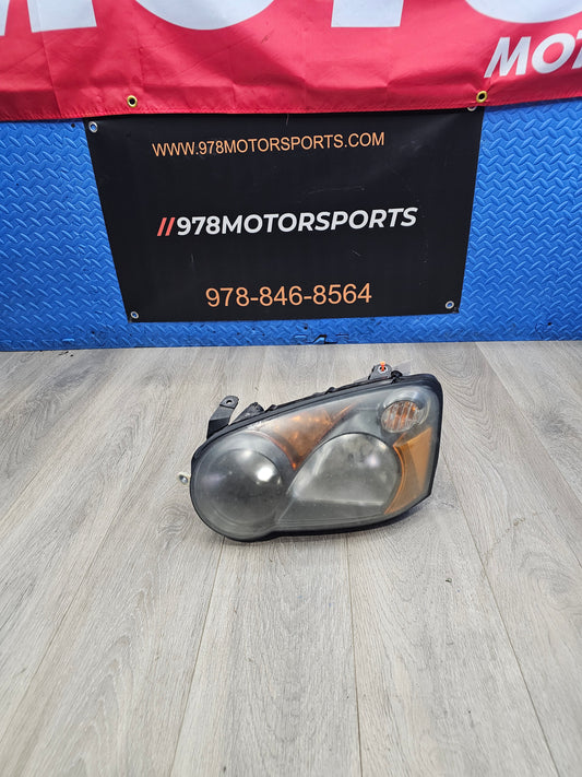 2005 Subaru impreza 2.5 left driver halogen headlight 84001FE570  image 0