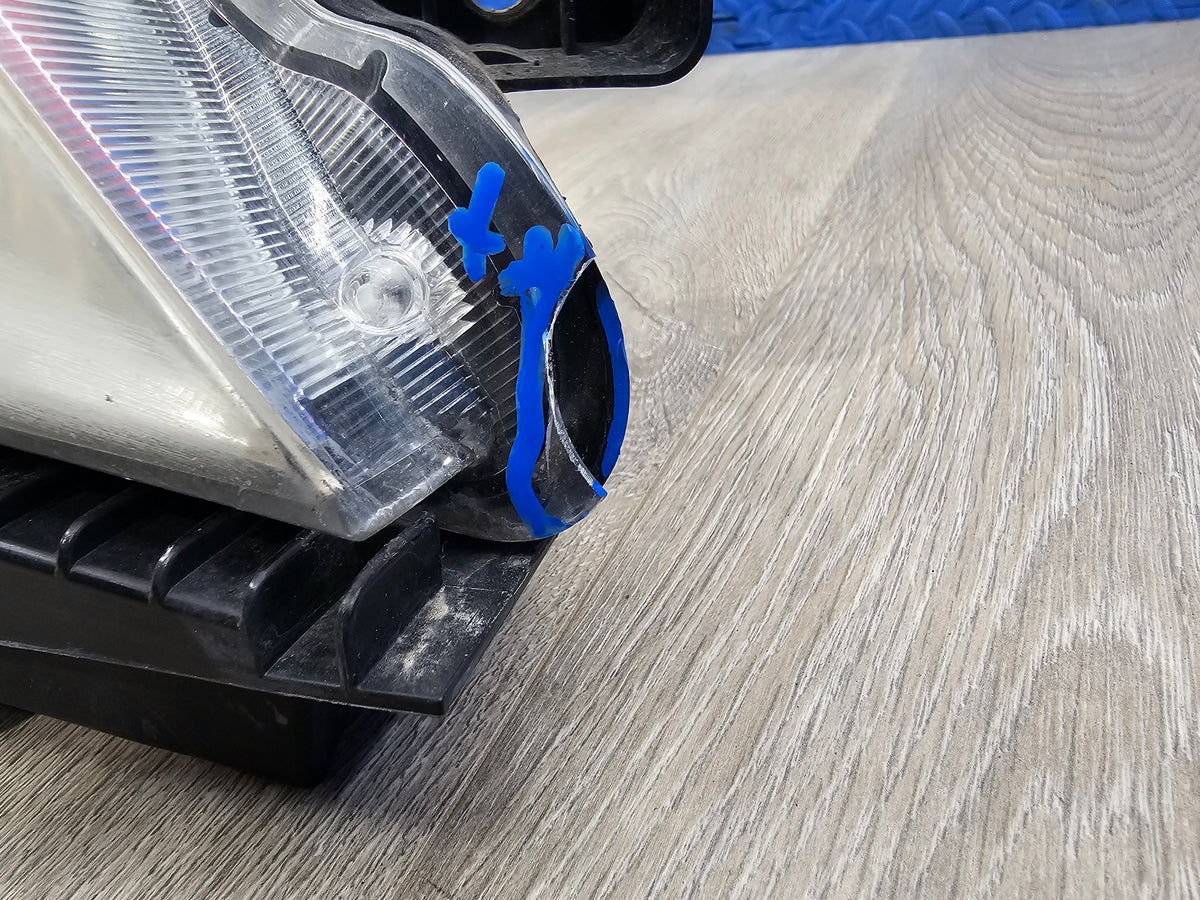 2012-2014 Subaru wrx sti 2.5 HID right passenger headlight 84001FG401 image 2