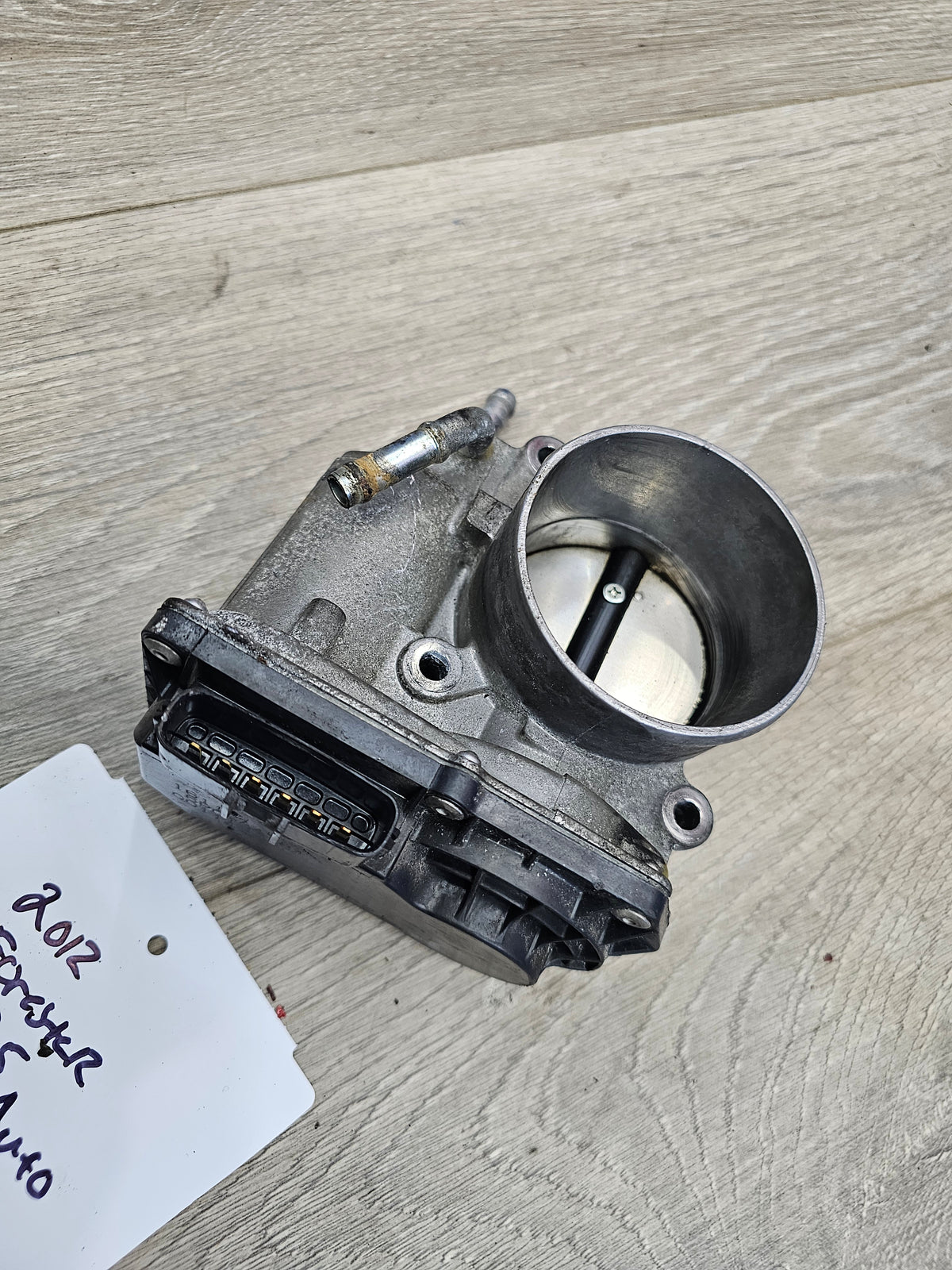 2011-2018 Subaru forester 2.5 A/T Throttlebody 16112AA380 image 2