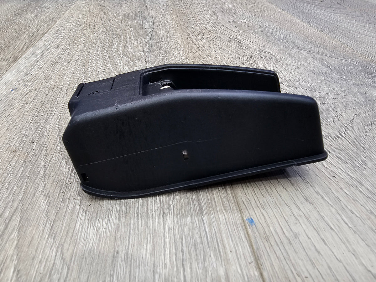 2000-2001 Subaru impreza rs sedan 2.5 trunk release opener lever panel  image 3