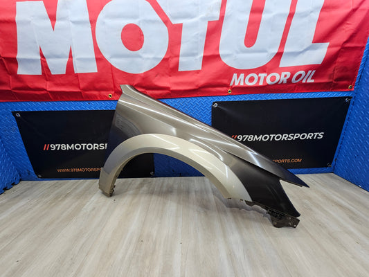 2008-2009 Subaru legacy outback 2.5 right passenger fender 57110AG14A9P