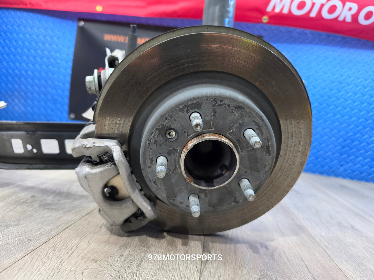 2018-2026 chevy Malibu 1.5L left driver rear knee suspension 61k
