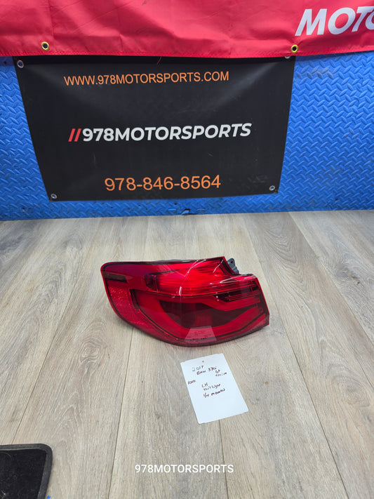 2017-2019 bmw 330i GT left driver outer tail light 63217417471