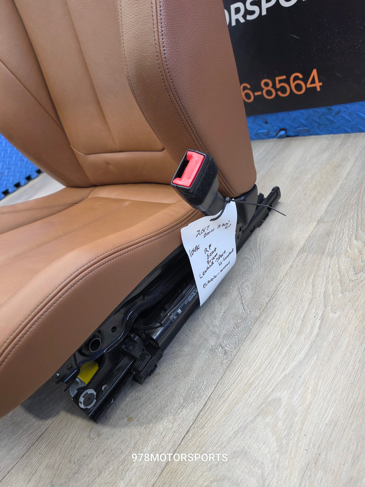 2017 bmw 330i GT right passenger front sport seat