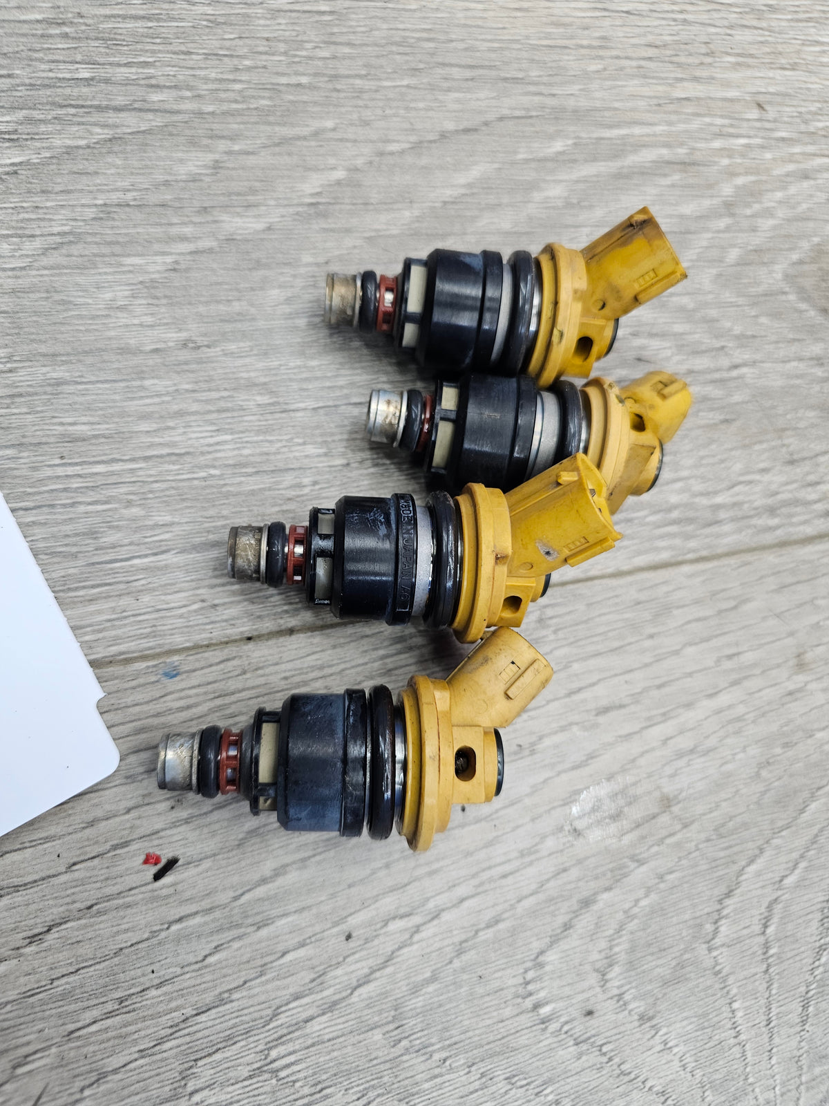 2004-2006 Subaru wrx sti 2.5 oem side feed fuel injector set 16600AA170 image 4