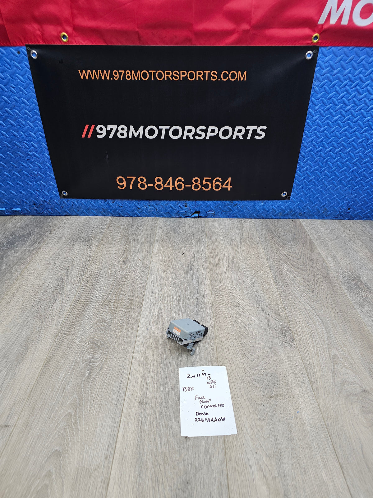 2012-2014 Subaru wrx sti 2.5 fuel pump controller 22648AA081 image 0