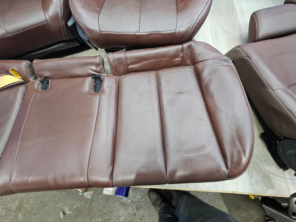 2013-2014 subaru outback 2.5 SAP package brown leather set set image 4
