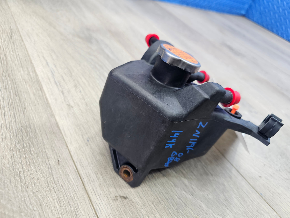2005-2009 Subaru Legacy outback xt 2.5 coolant expansion tank 21132AA121 144k image 4