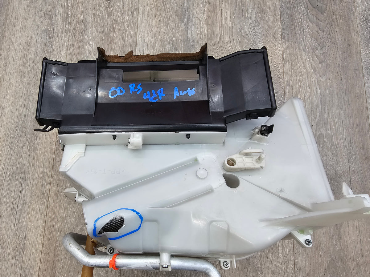 2000-2001 Subaru impreza rs sedan 2.5 evaporator core assembly 73523FC014 image 6