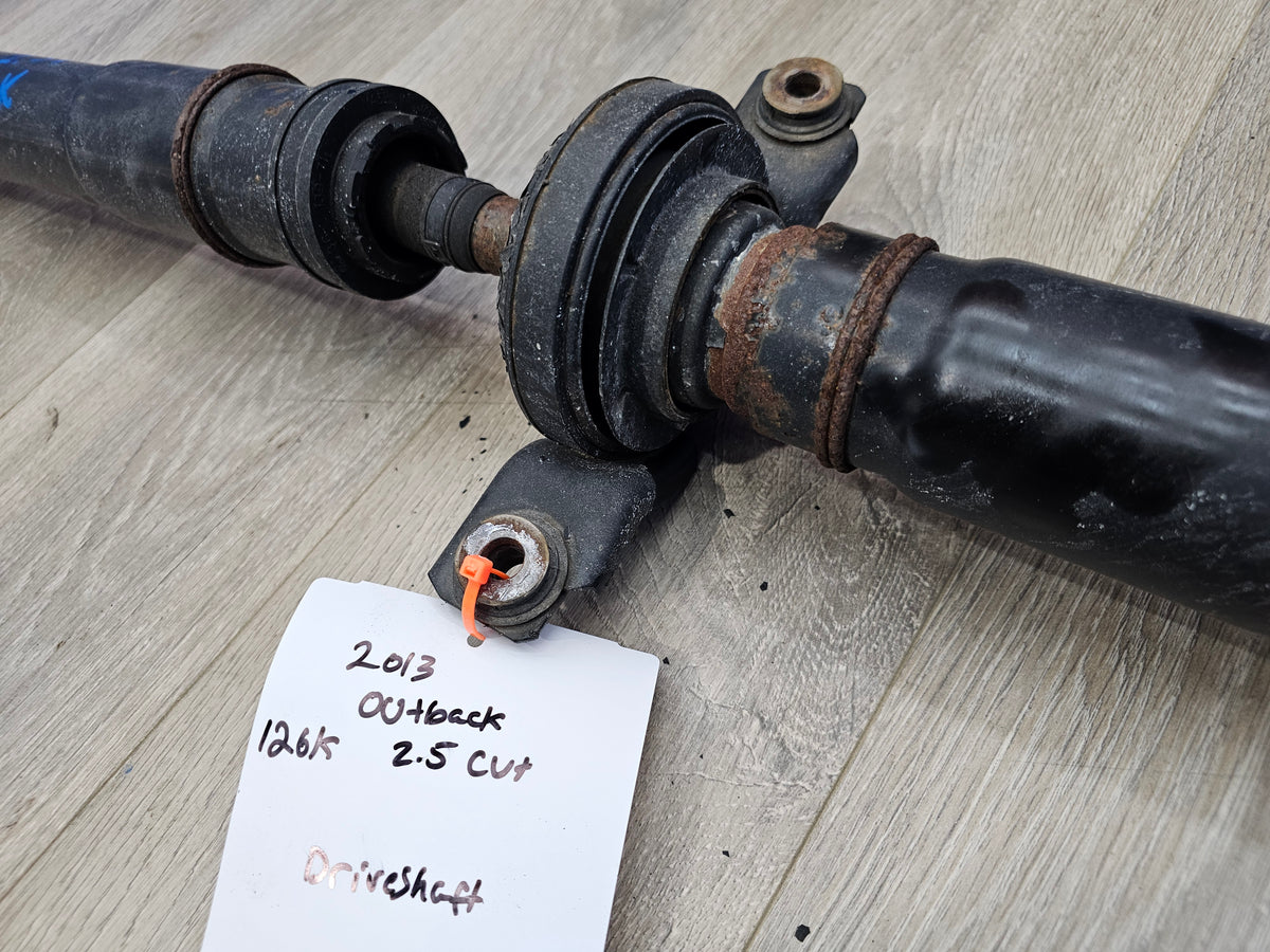 2013-2014 subaru outback 2.5 A/T Driveshaft 27111AJ13A 160k image 3