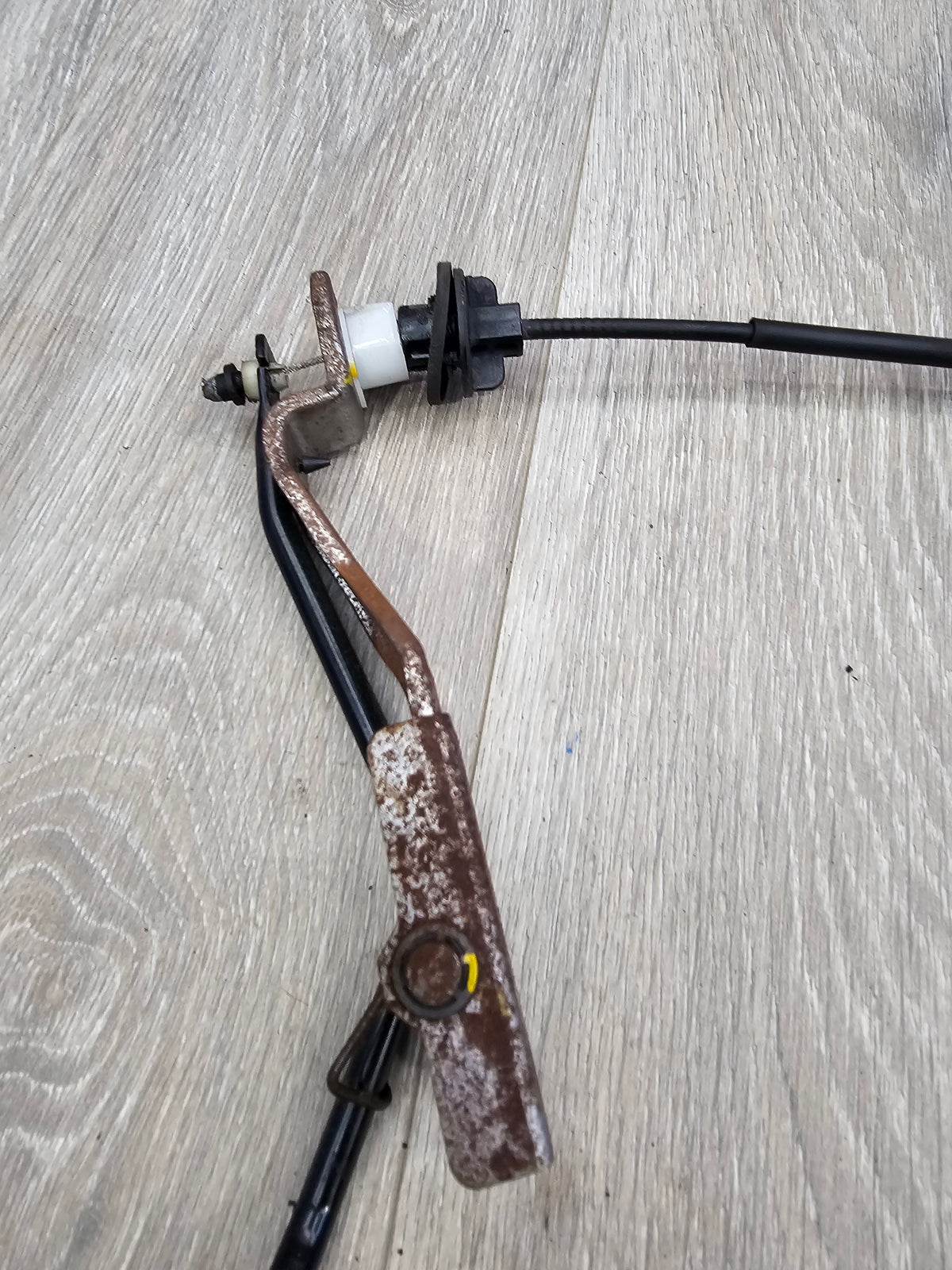 2000-2001 Subaru impreza rs sedan 2.5 throttle cable and pedal 37114FA110 image 2