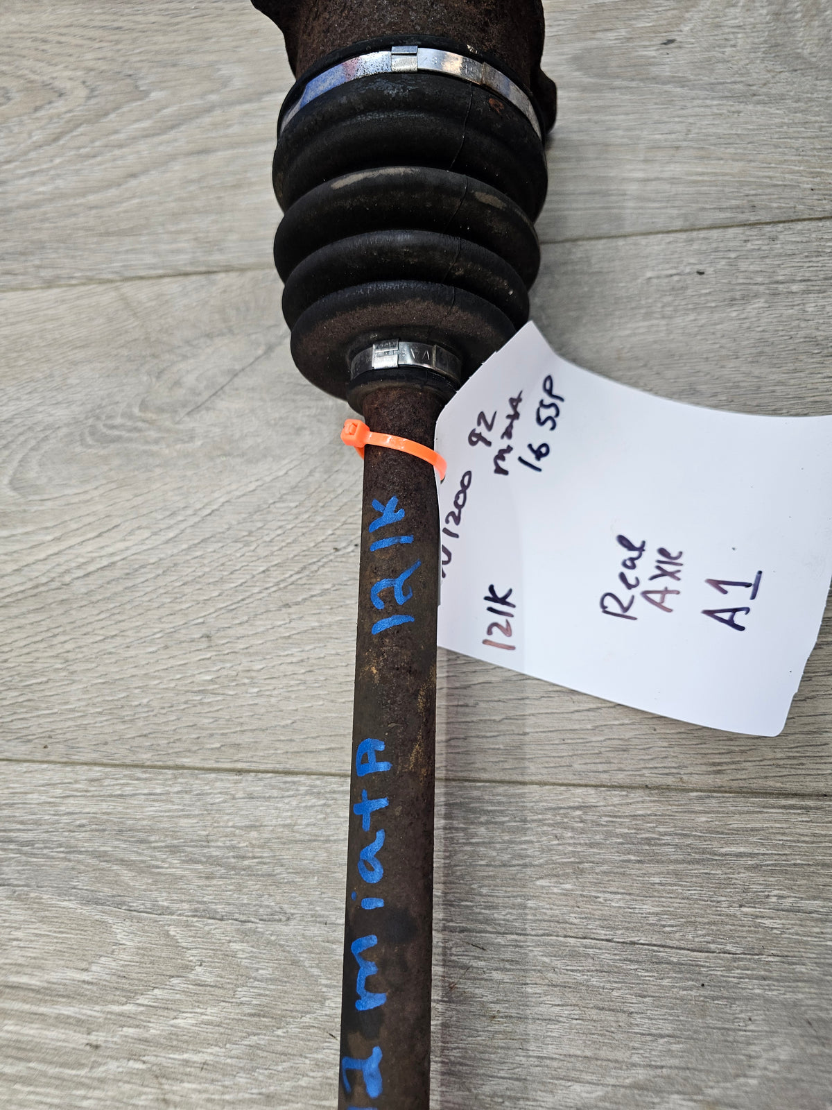 1990-1993 mazda miata MX5 1.6 M/T rear axle shaft (A1) image 4
