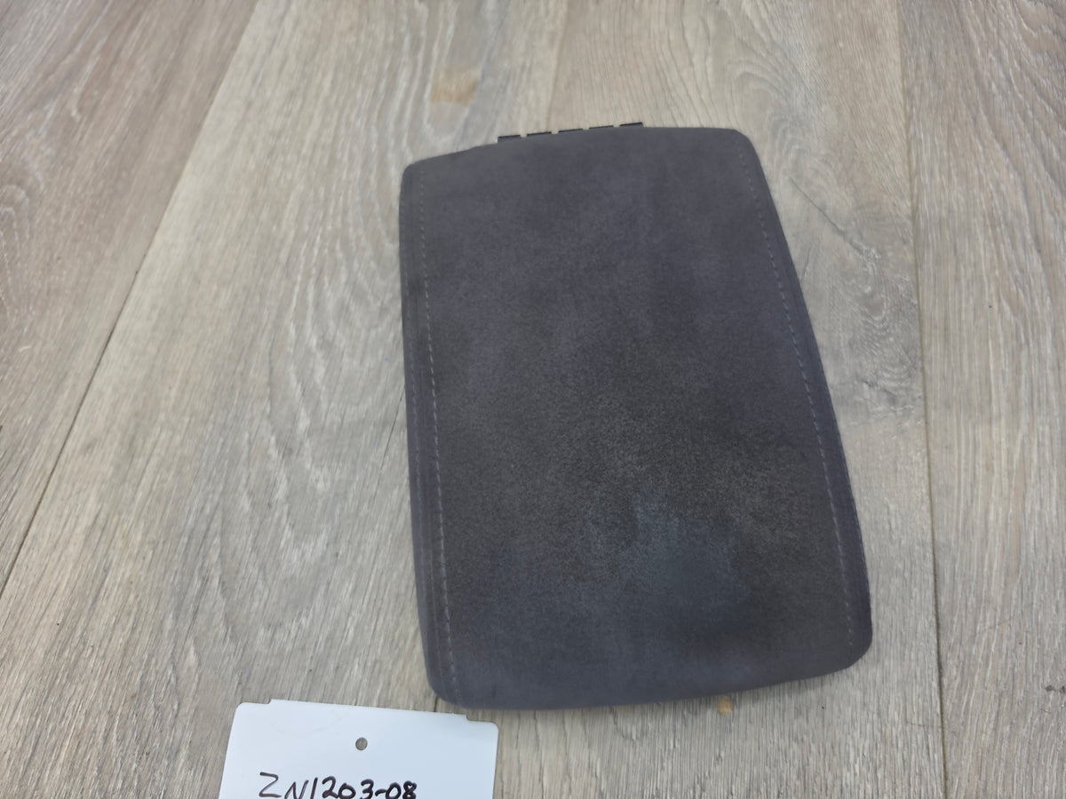 2008-2010 Subaru wrx sti 2.5 center console Alcantara Armrest 156k image 5