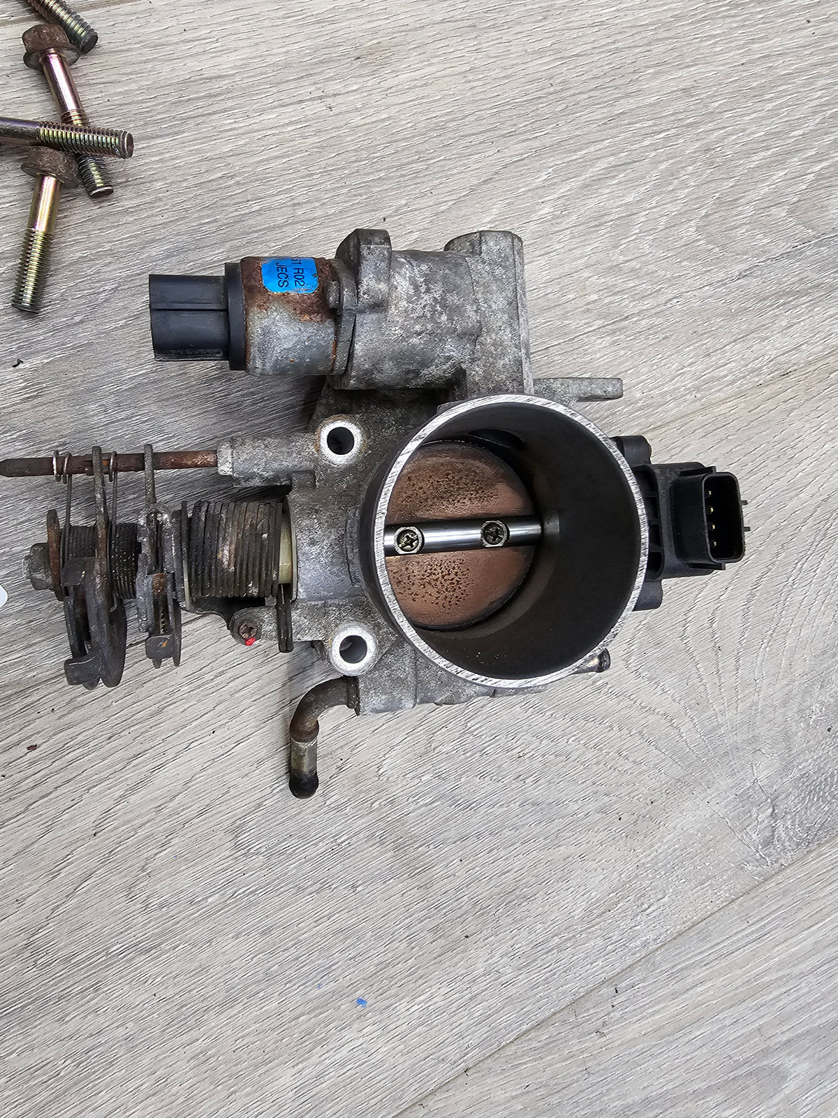 2000-2001 Subaru impreza rs sedan 2.5 Throttlebody 16114AA830 image 3