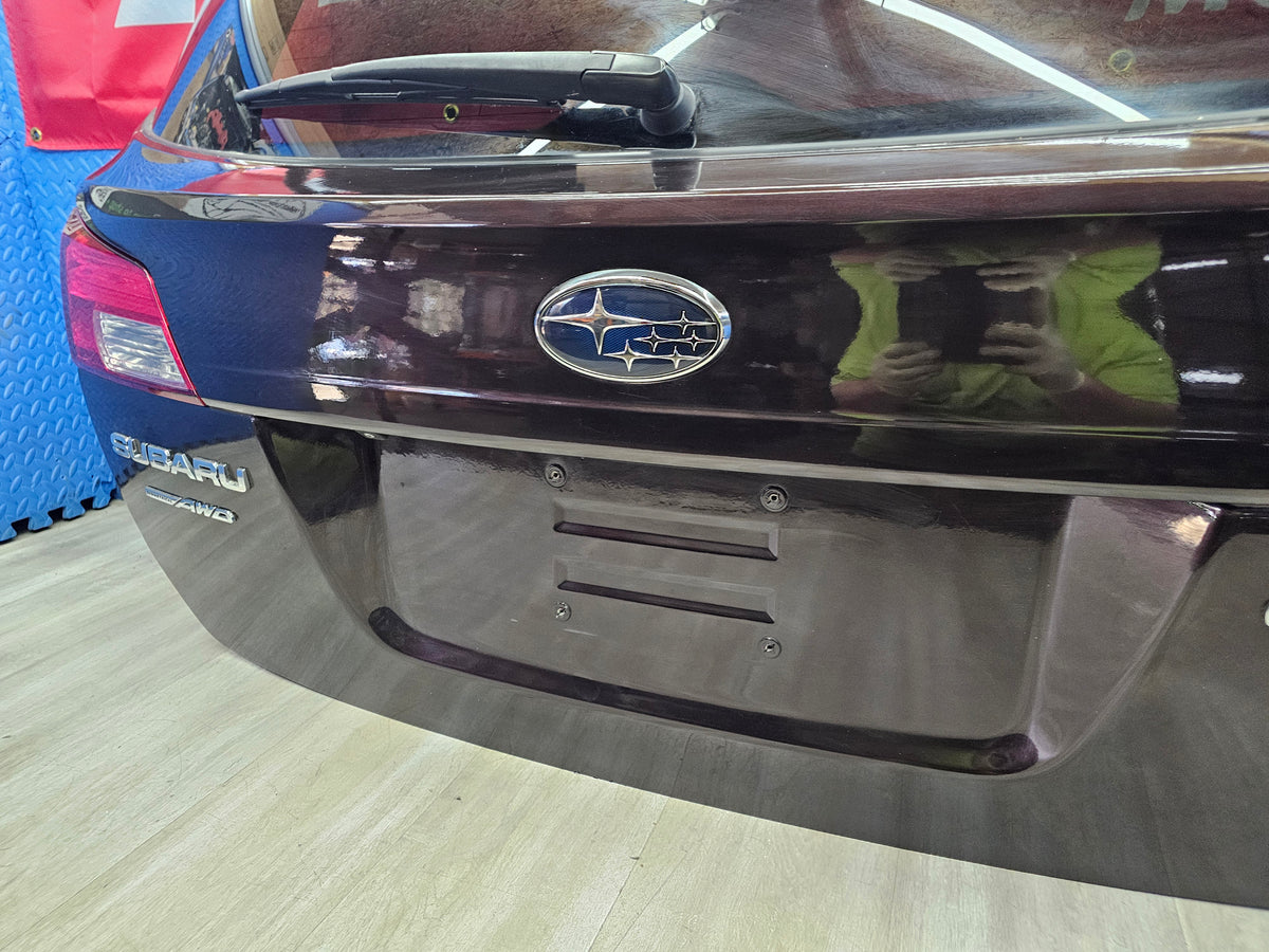 2011-2014 Subaru Legacy outback 2.5 trunk lid hatch  60809AJ10A9P C1S image 2