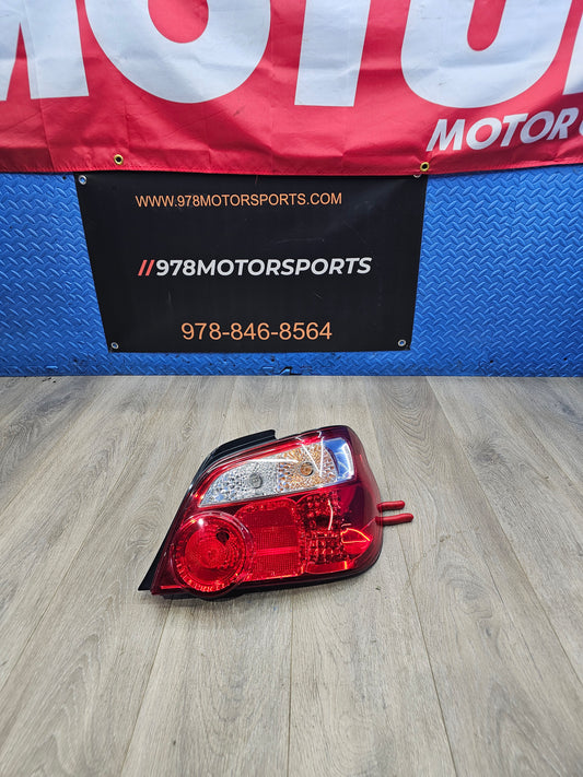 2004-2005 Subaru impreza RS sedan 2.5 right passenger tail light 84201FE241 image 0