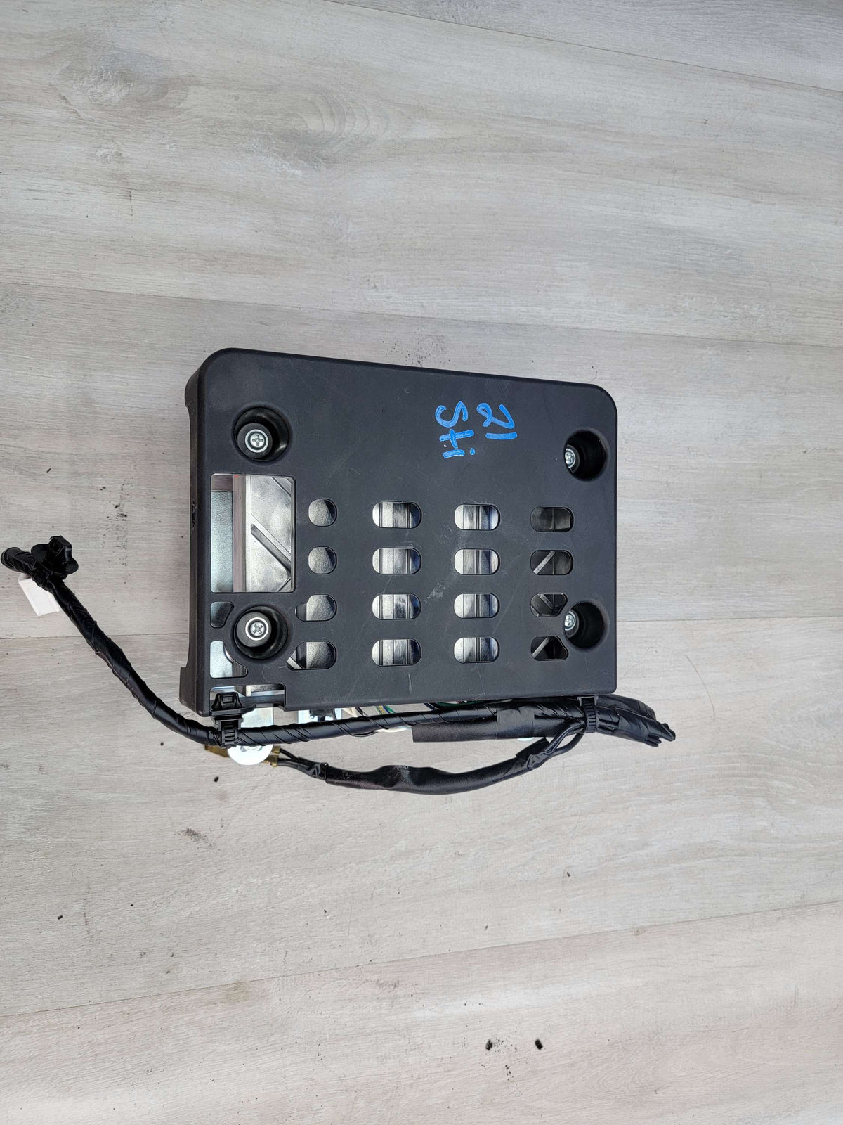 2021 Subaru wrx sti radio Harmon kardon Amplifier image 0