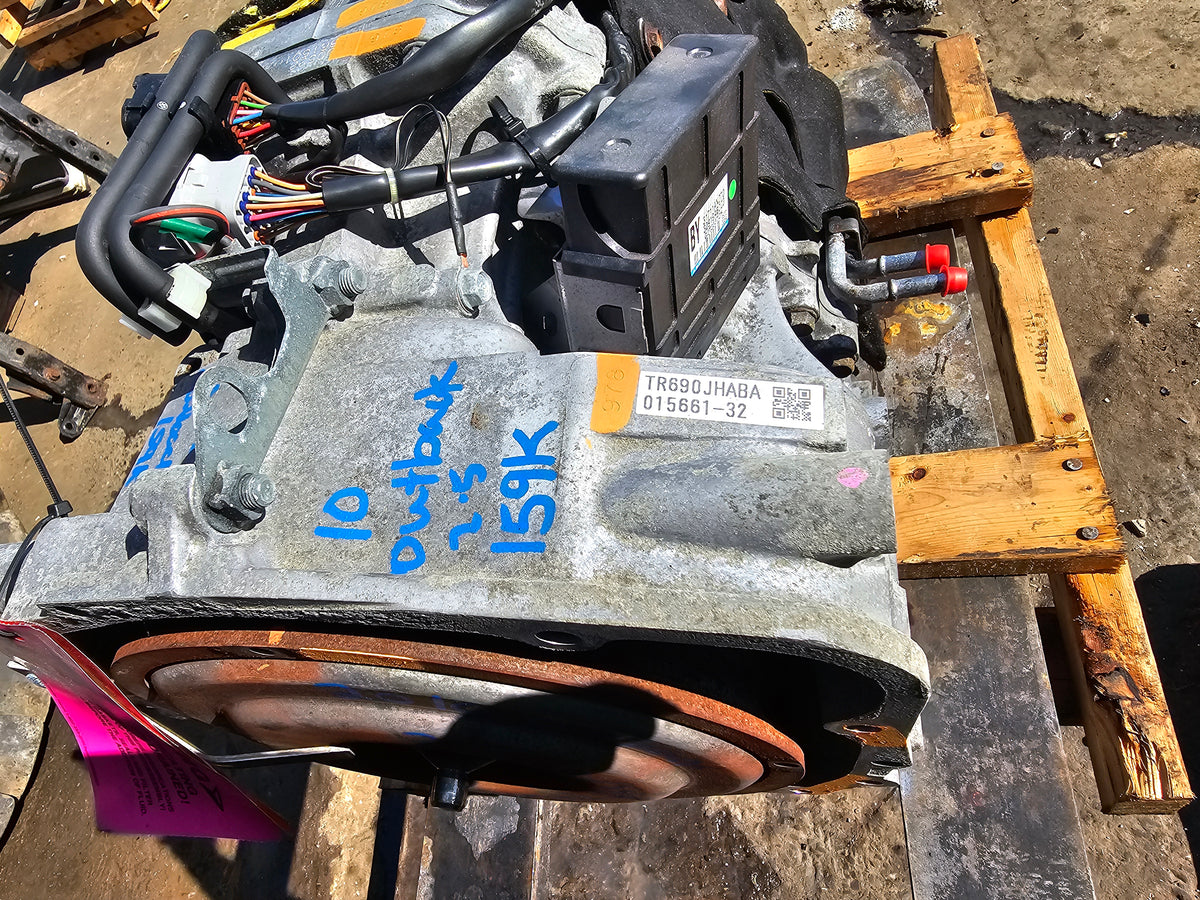 2010 Subaru outback 2.5 cvt transmission 31000AH630 159k image 4