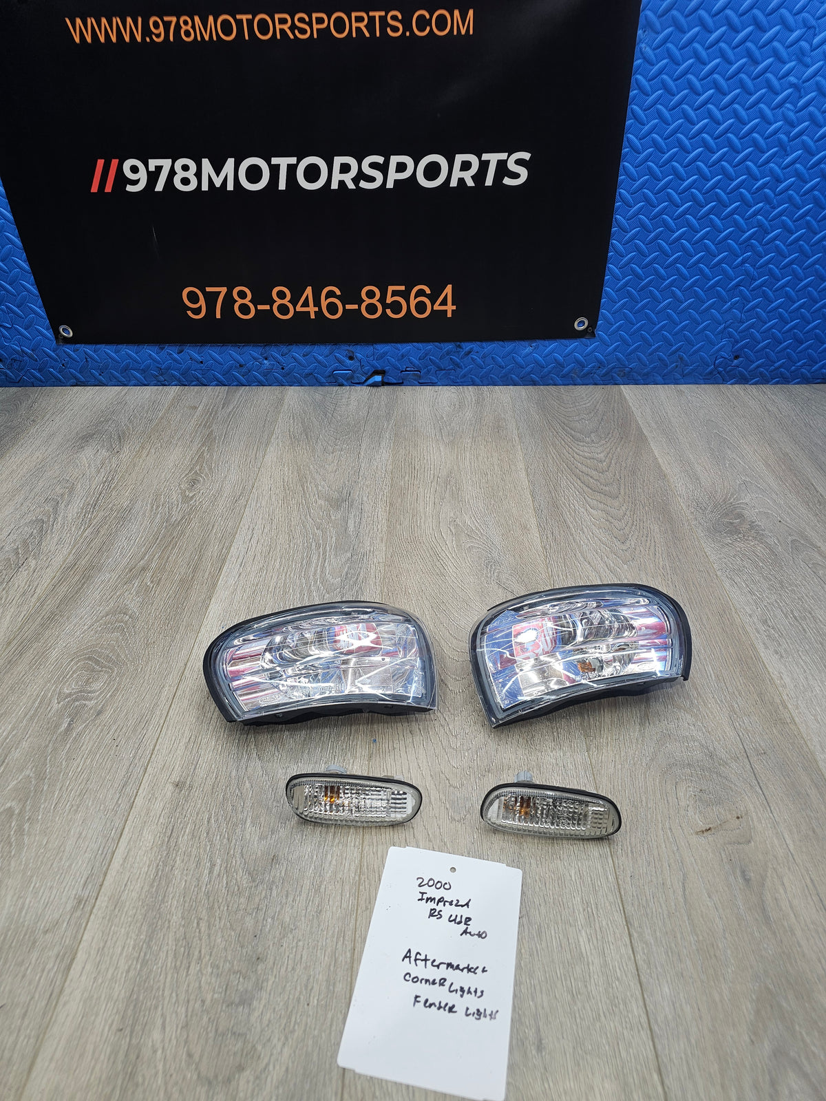 2000-2001 Subaru impreza rs sedan 2.5 corner light pair  image 0