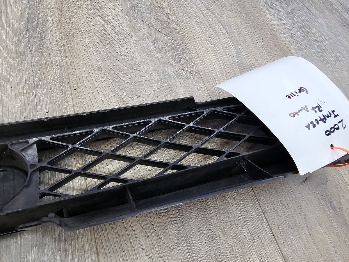 2000-2001 Subaru impreza rs sedan 2.5 grille 91065FA050NN image 7
