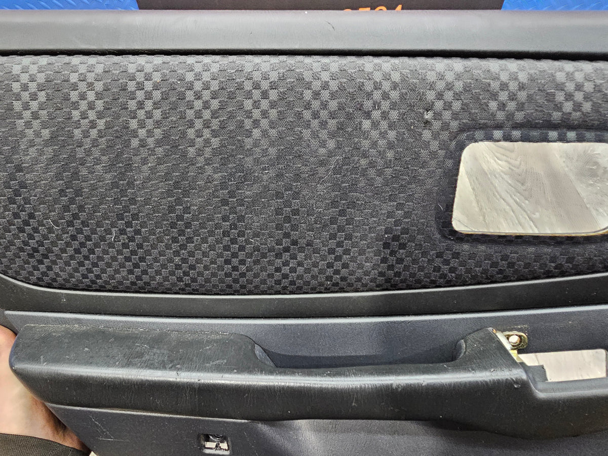 2000-2001 Subaru impreza rs sedan 2.5 left driver rear door panel  image 8