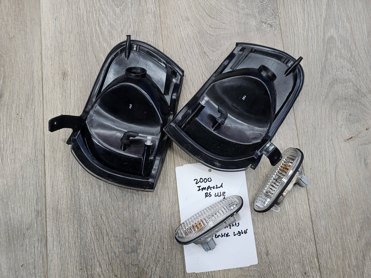 2000-2001 Subaru impreza rs sedan 2.5 corner light pair  image 8
