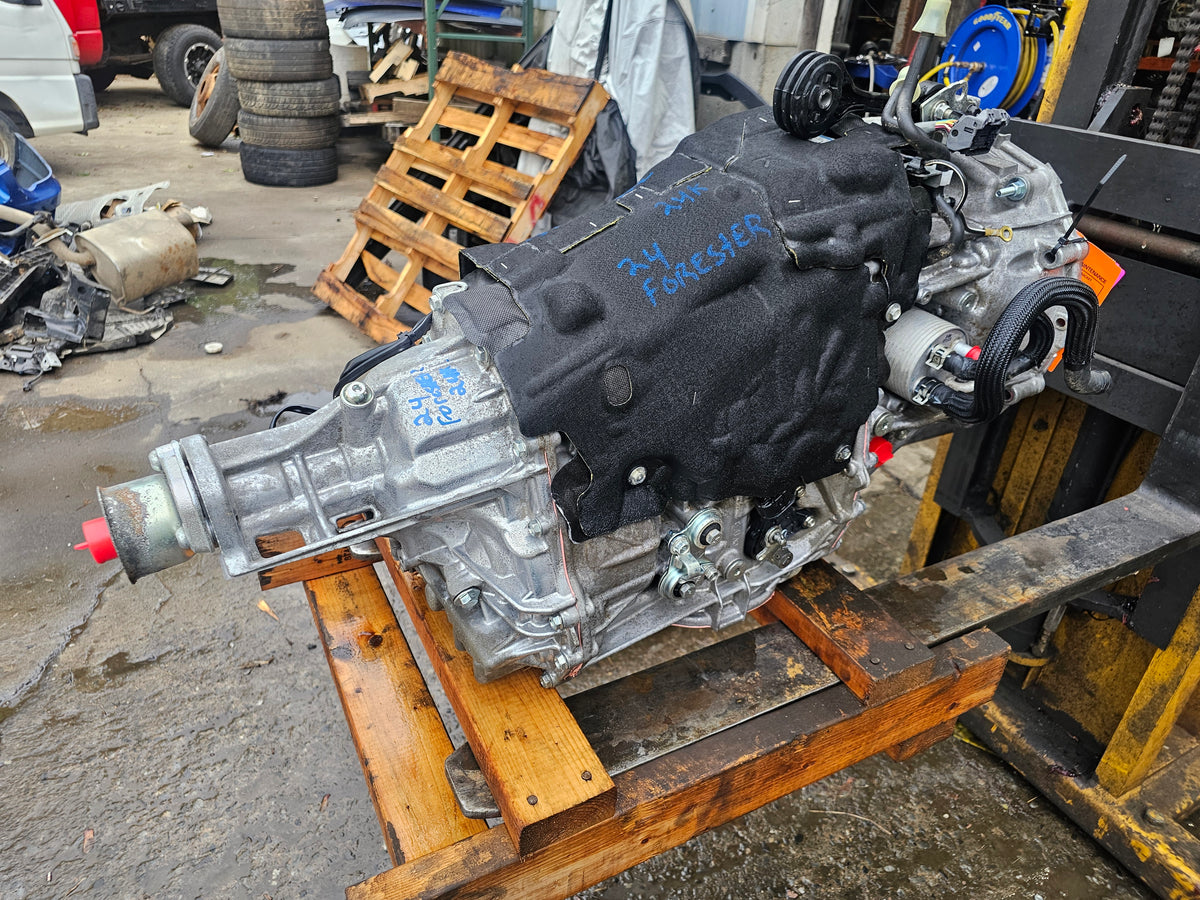 2024 Subaru forester 2.5 cvt transmission 31000AK290 24k image 2