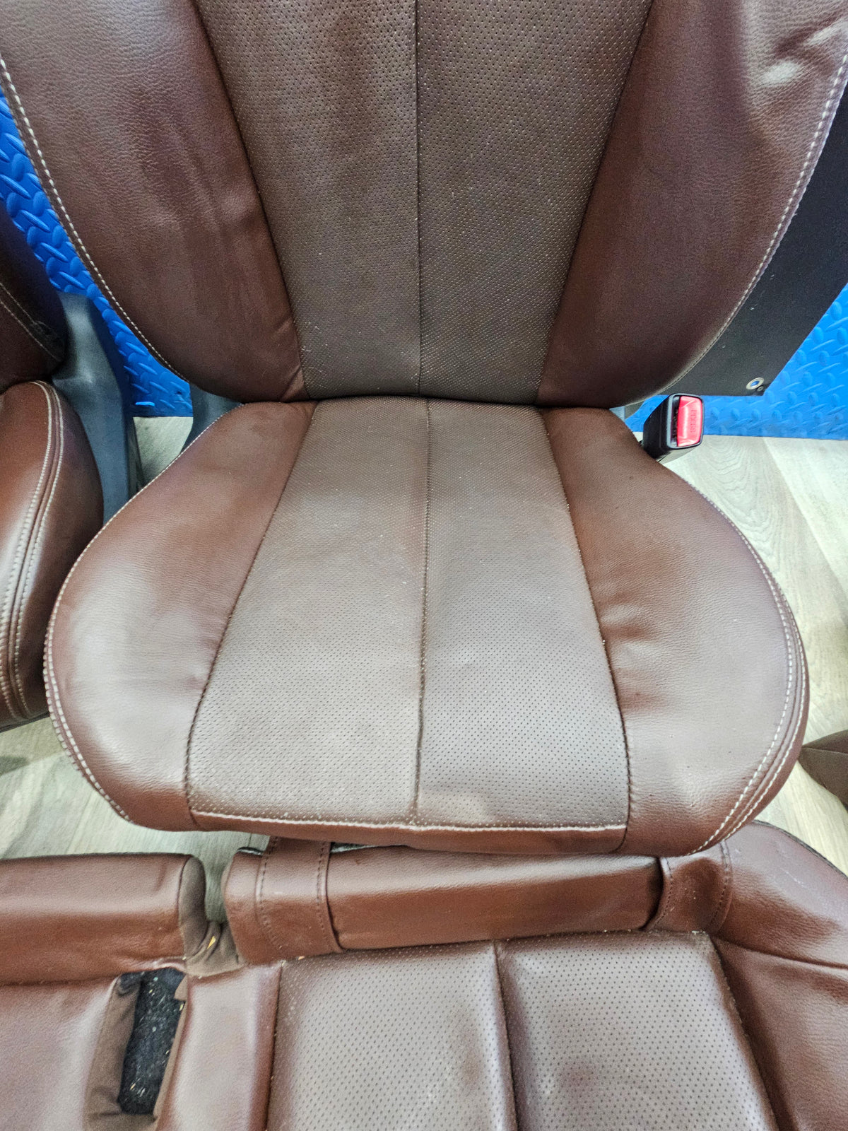 2013-2014 subaru outback 2.5 SAP package brown leather set set image 12