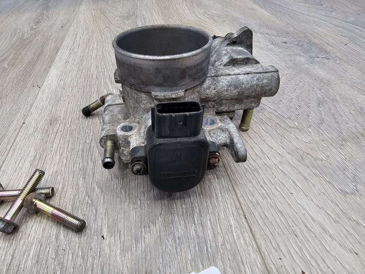 2000-2001 Subaru impreza rs sedan 2.5 Throttlebody 16114AA830 image 5