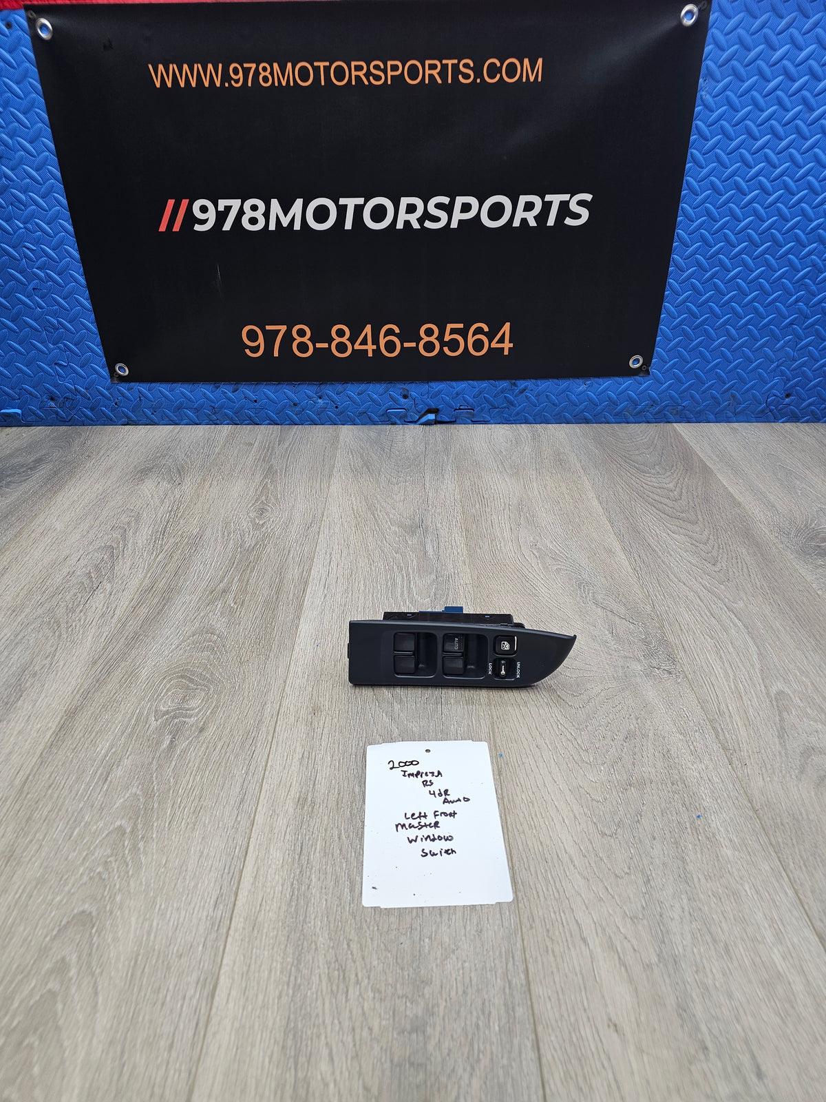 2000-2001 Subaru impreza rs sedan 2.5 left front master window switch 83081FA180 image 0