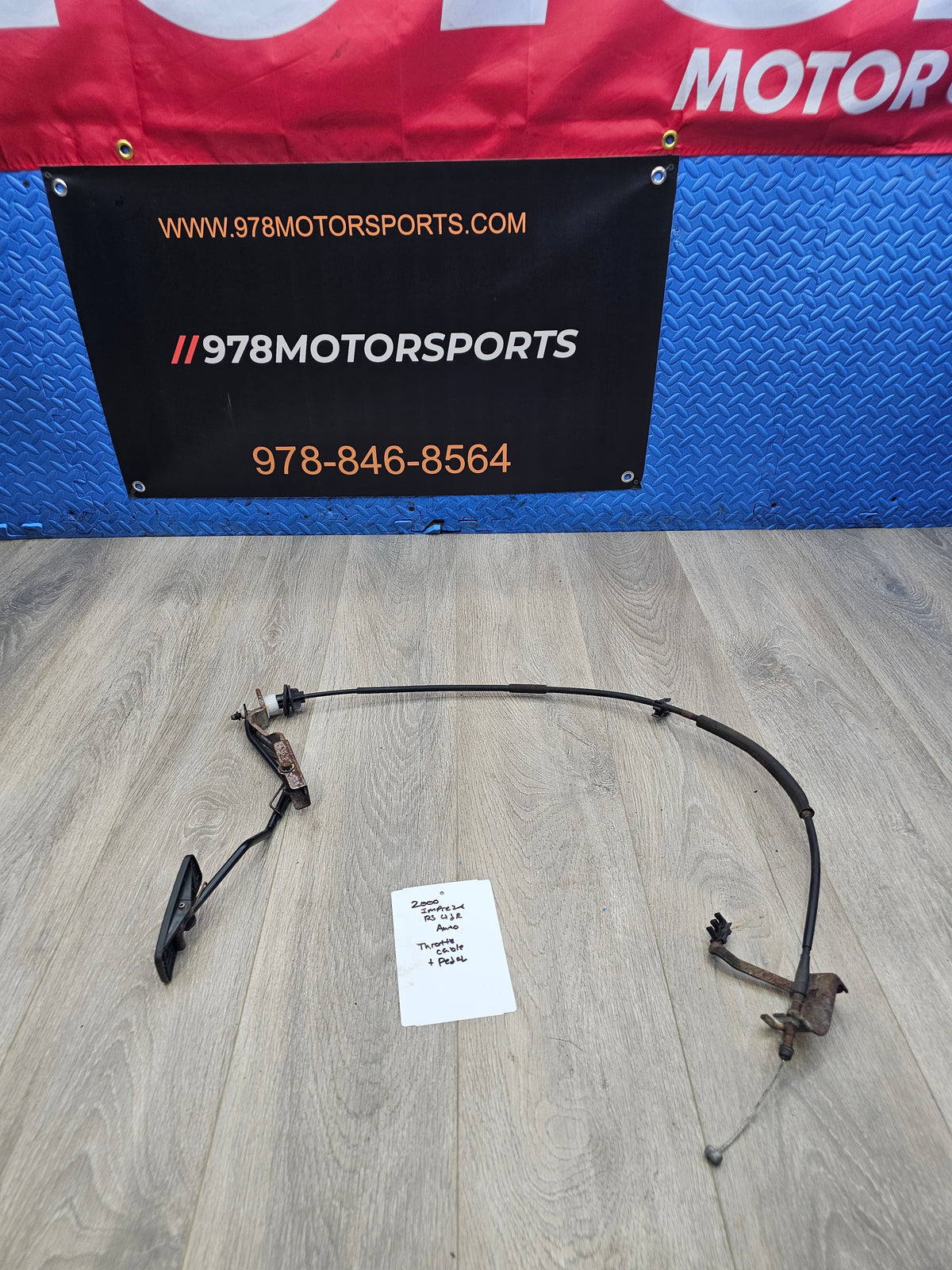 2000-2001 Subaru impreza rs sedan 2.5 throttle cable and pedal 37114FA110 image 0