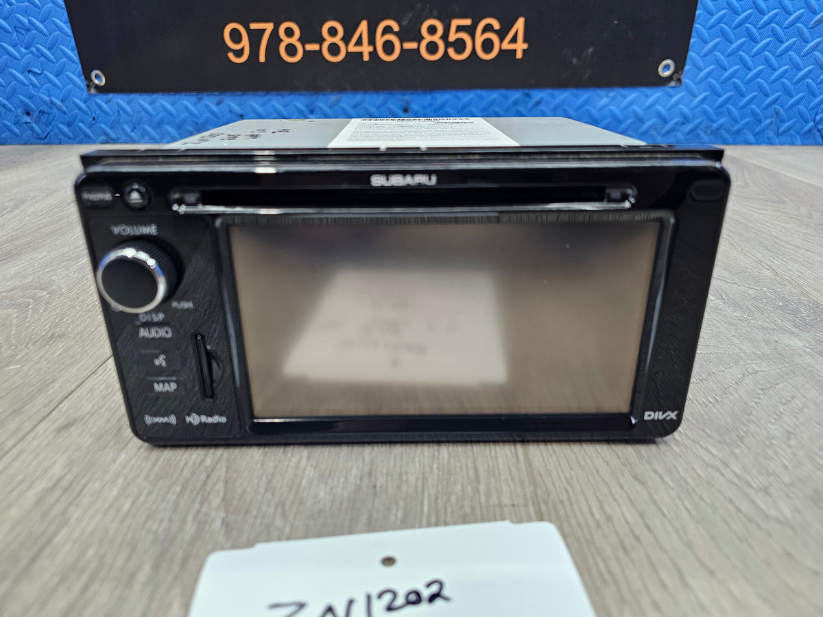 2015 Subaru wrx 2.0 oem navagation radio 86271VA620 70k image 2