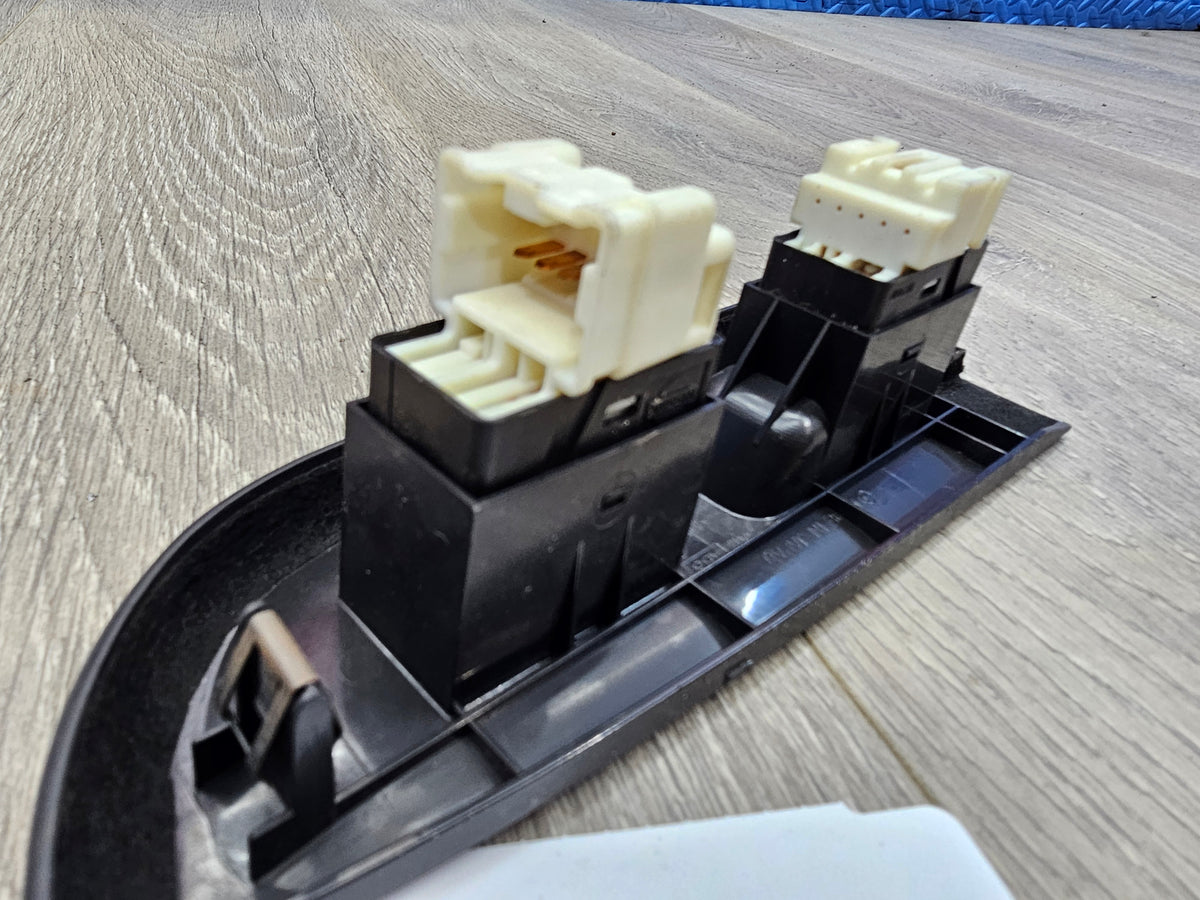 2000-2001 Subaru impreza rs sedan 2.5 right passenger front window switch  image 4