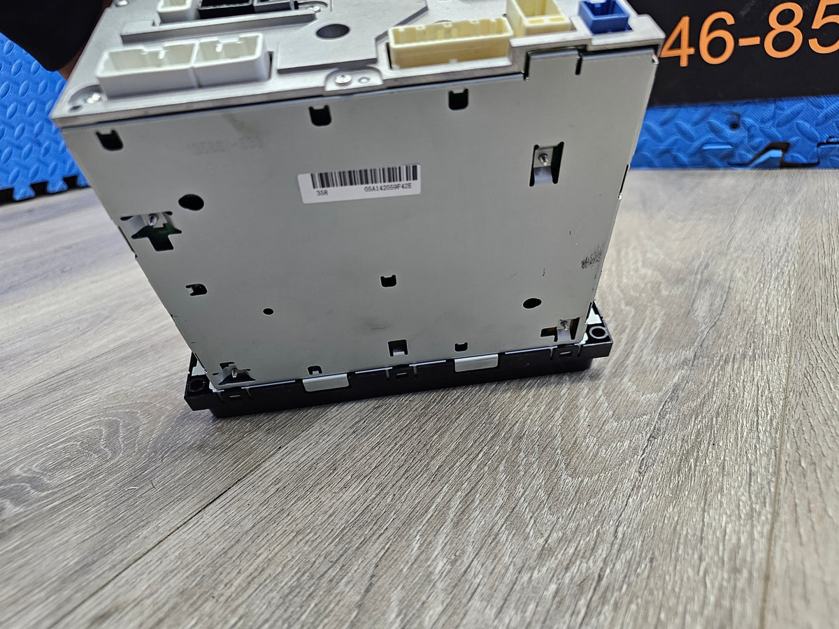 2015 Subaru wrx 2.0 oem navagation radio 86271VA620 70k image 9