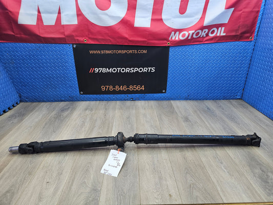 2005 Subaru Legacy outback 2.5 A/T Driveshaft 27111AG15A 181k image 0