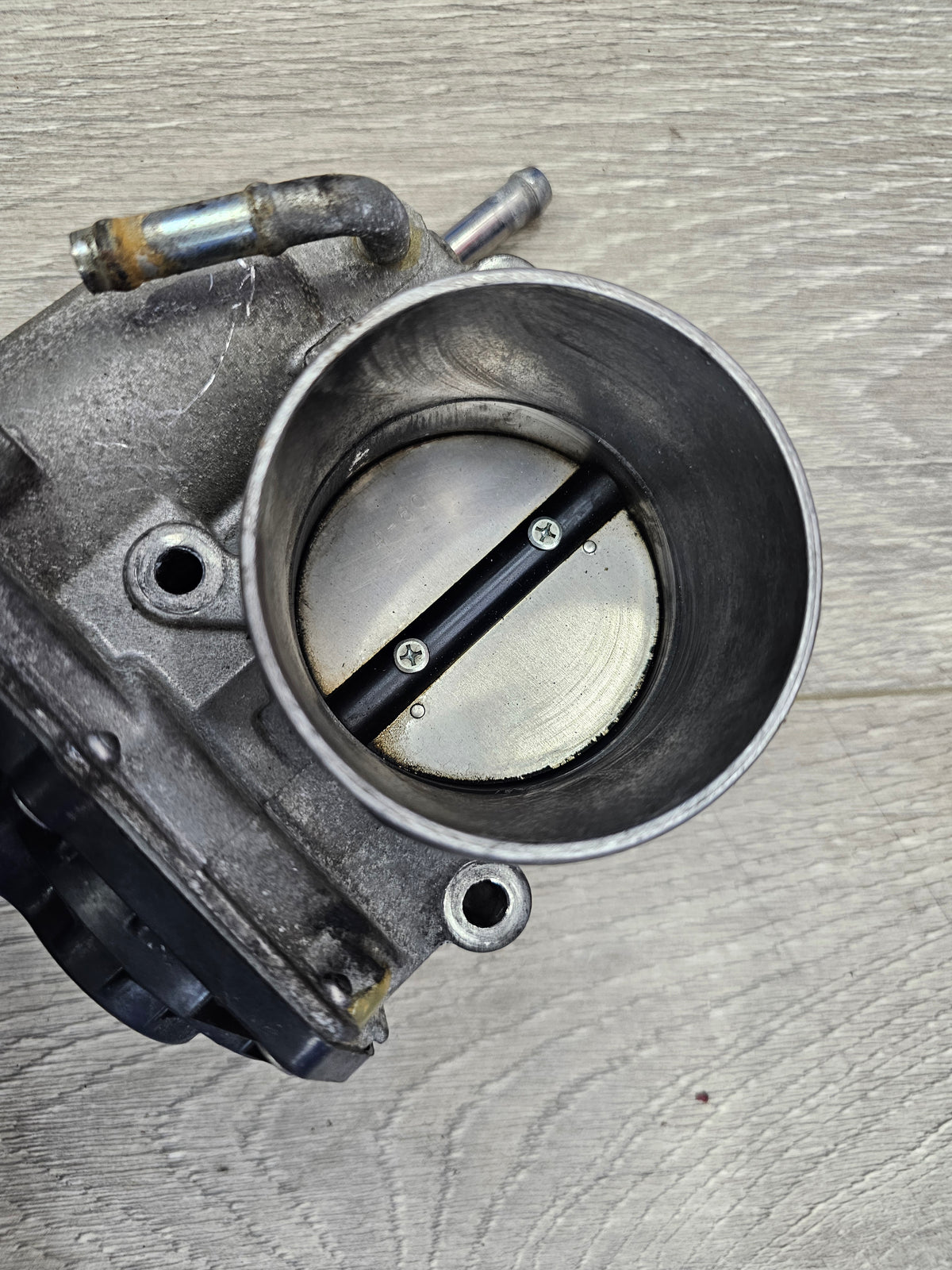 2011-2018 Subaru forester 2.5 A/T Throttlebody 16112AA380 image 3