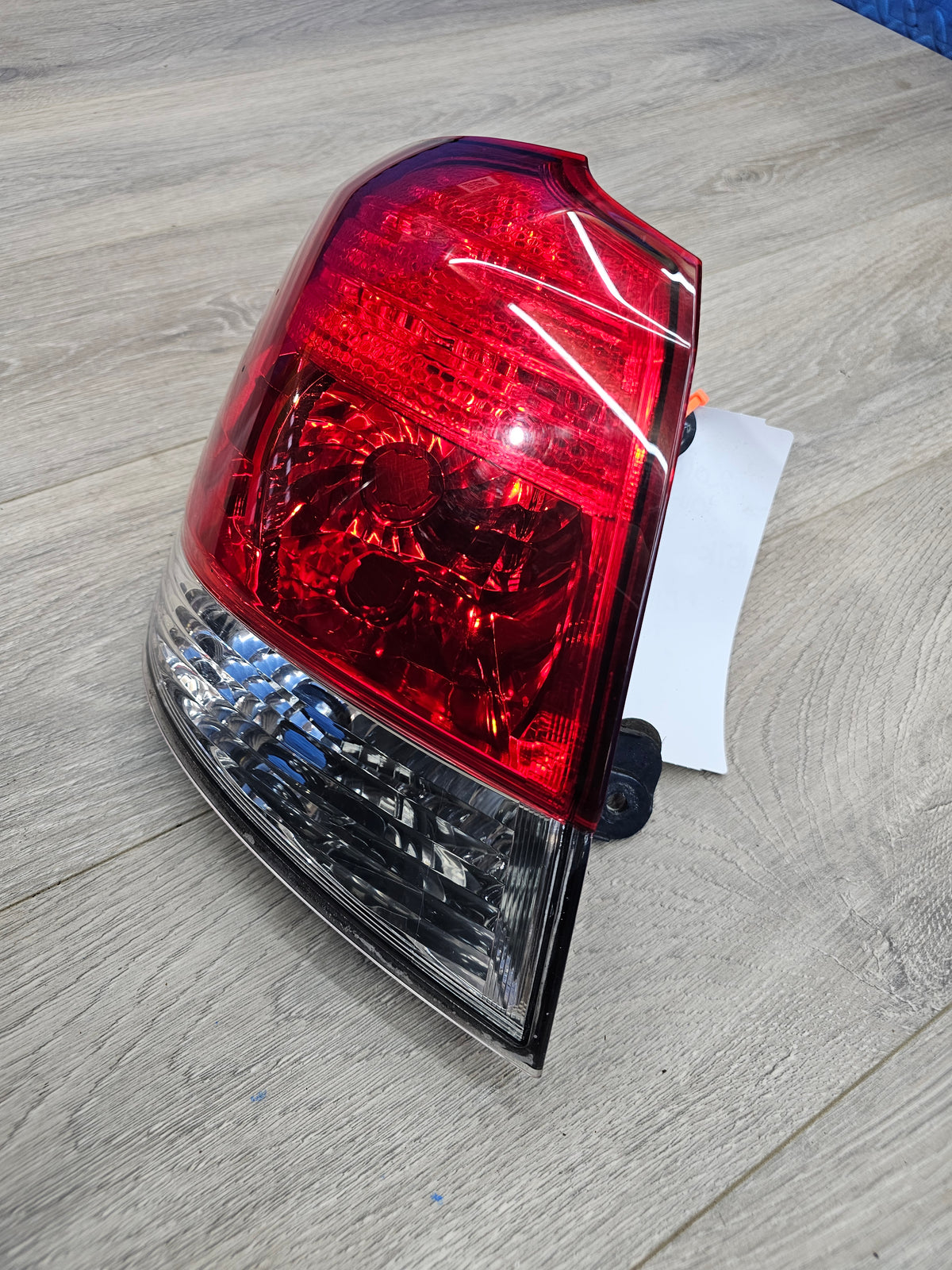 2010-2014 Subaru outback 2.5 left driver tail light 84912AJ10A image 1