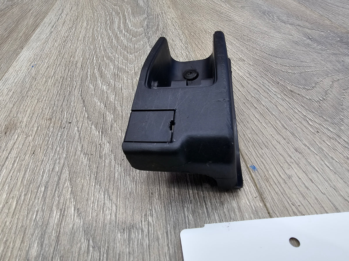 2000-2001 Subaru impreza rs sedan 2.5 trunk release opener lever panel  image 4