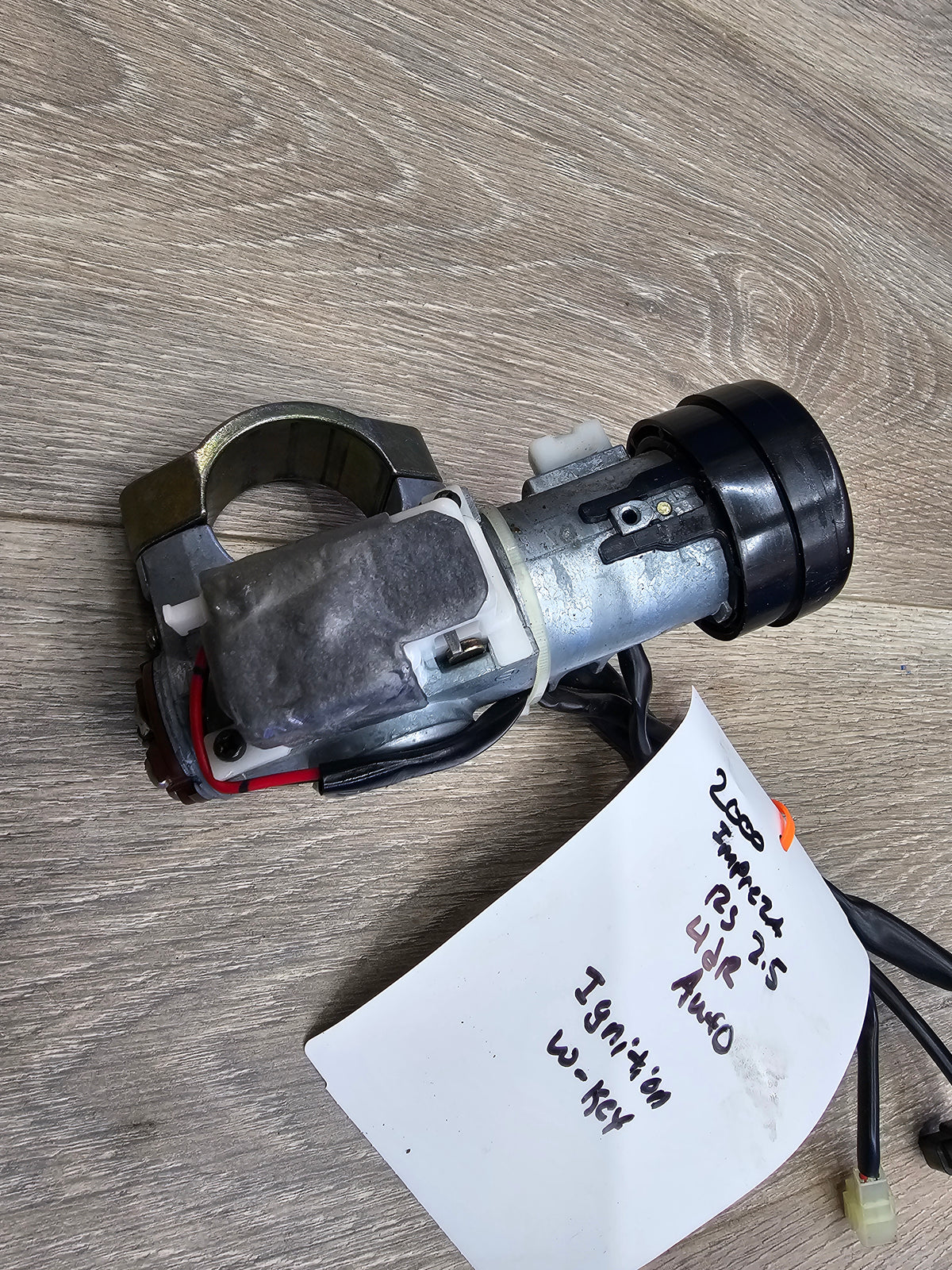 2000-2001 Subaru impreza rs sedan 2.5 ignition switch and key 83191FA010 image 7