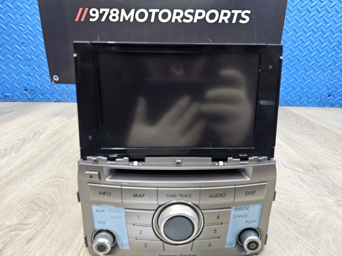 2013 Subaru outback 2.5 limited oem navigation radio 86271AJ67A image 2