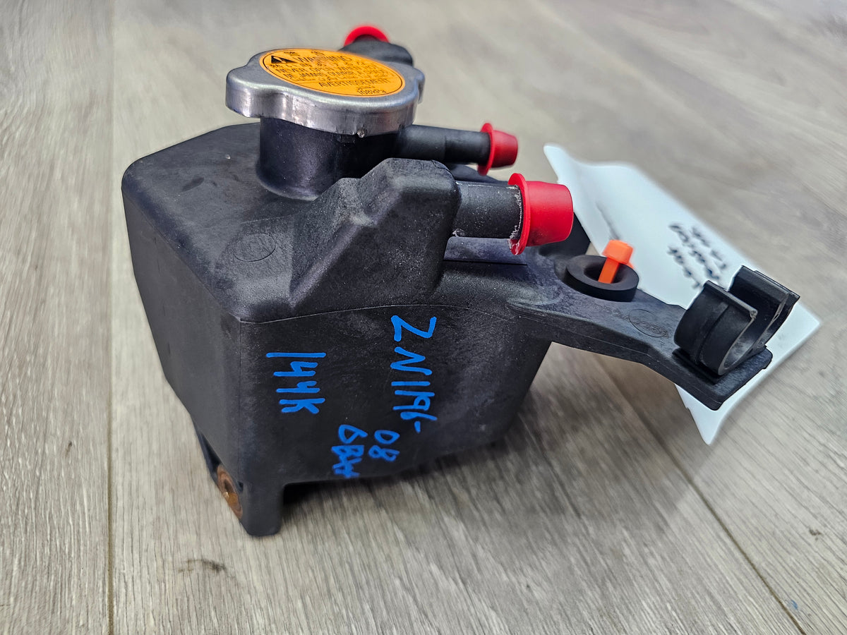 2005-2009 Subaru Legacy outback xt 2.5 coolant expansion tank 21132AA121 144k image 3