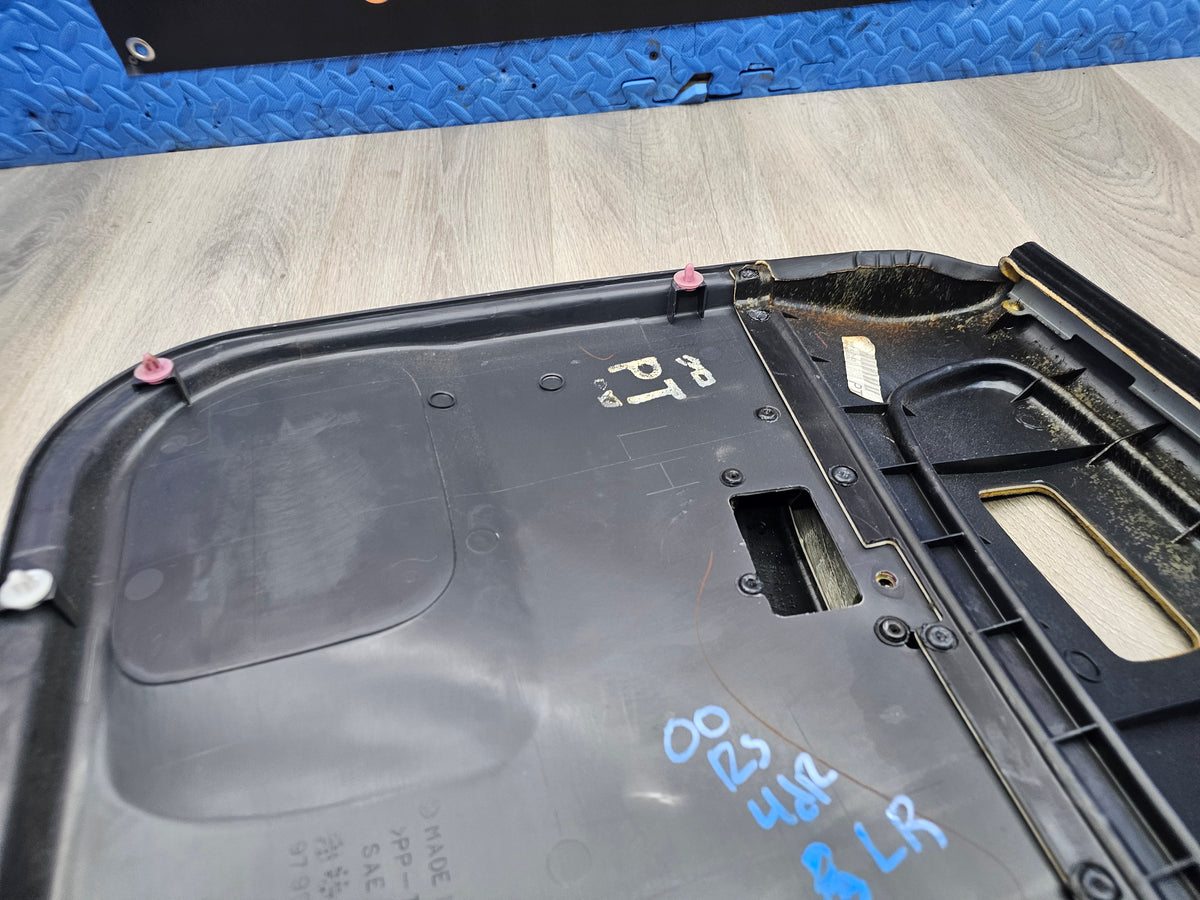 2000-2001 Subaru impreza rs sedan 2.5 left driver rear door panel  image 13