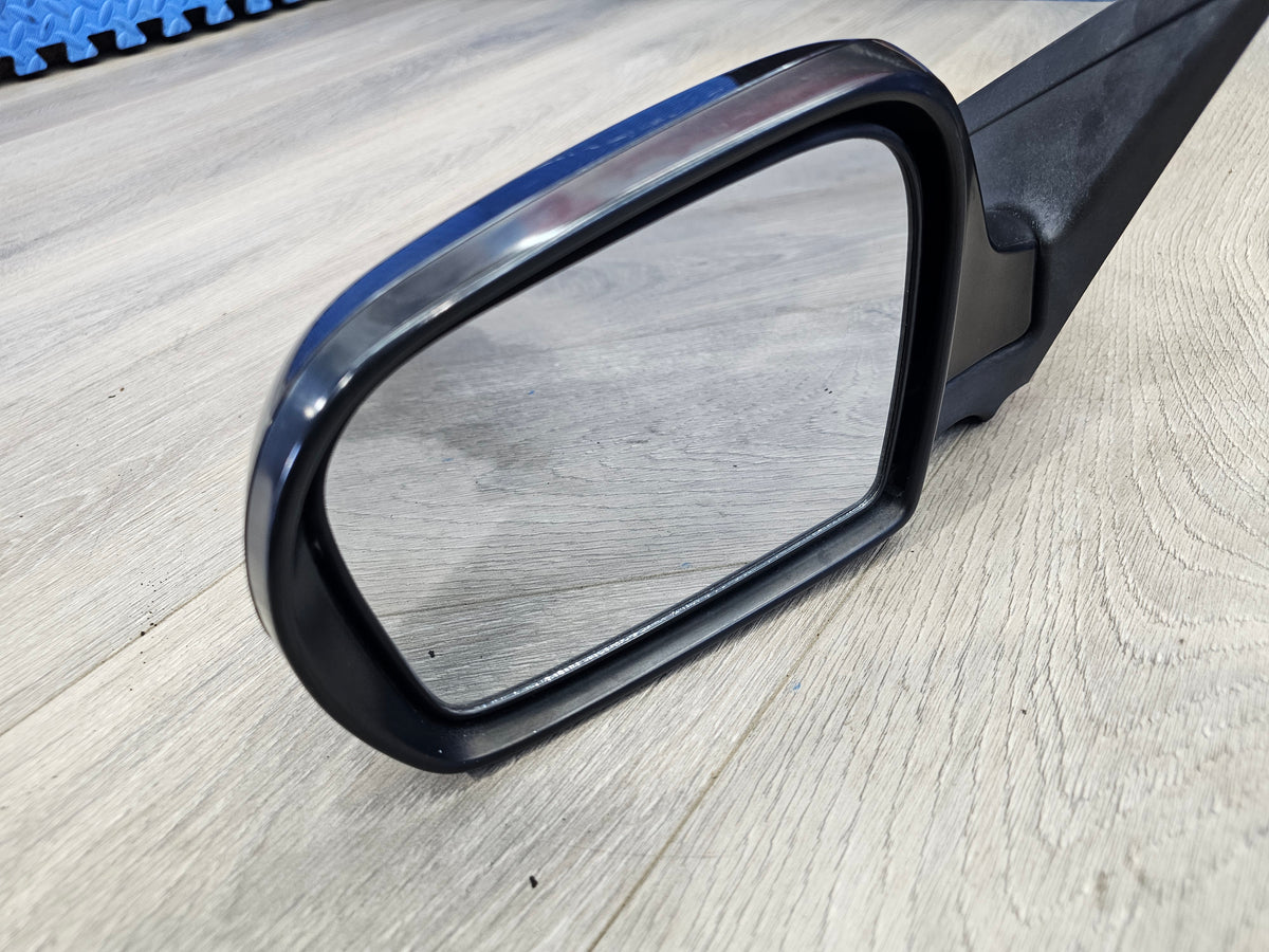 2011 Subaru wrx sti 2.5 left driver door mirror  91036FG150 61k image 8