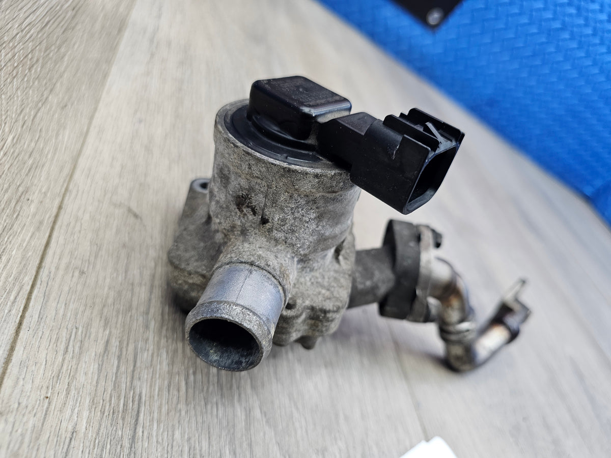 2008-2014 Subaru wrx 2.5 secondary air injection valve 14845AA270  image 4