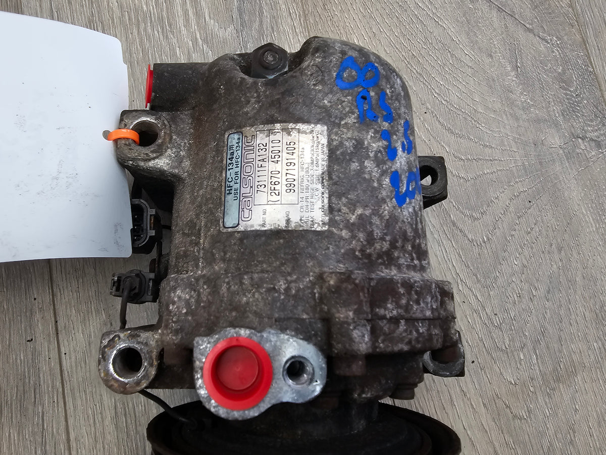 2000-2001 Subaru impreza rs sedan 2.5 ac compressor 73111FA132  image 3