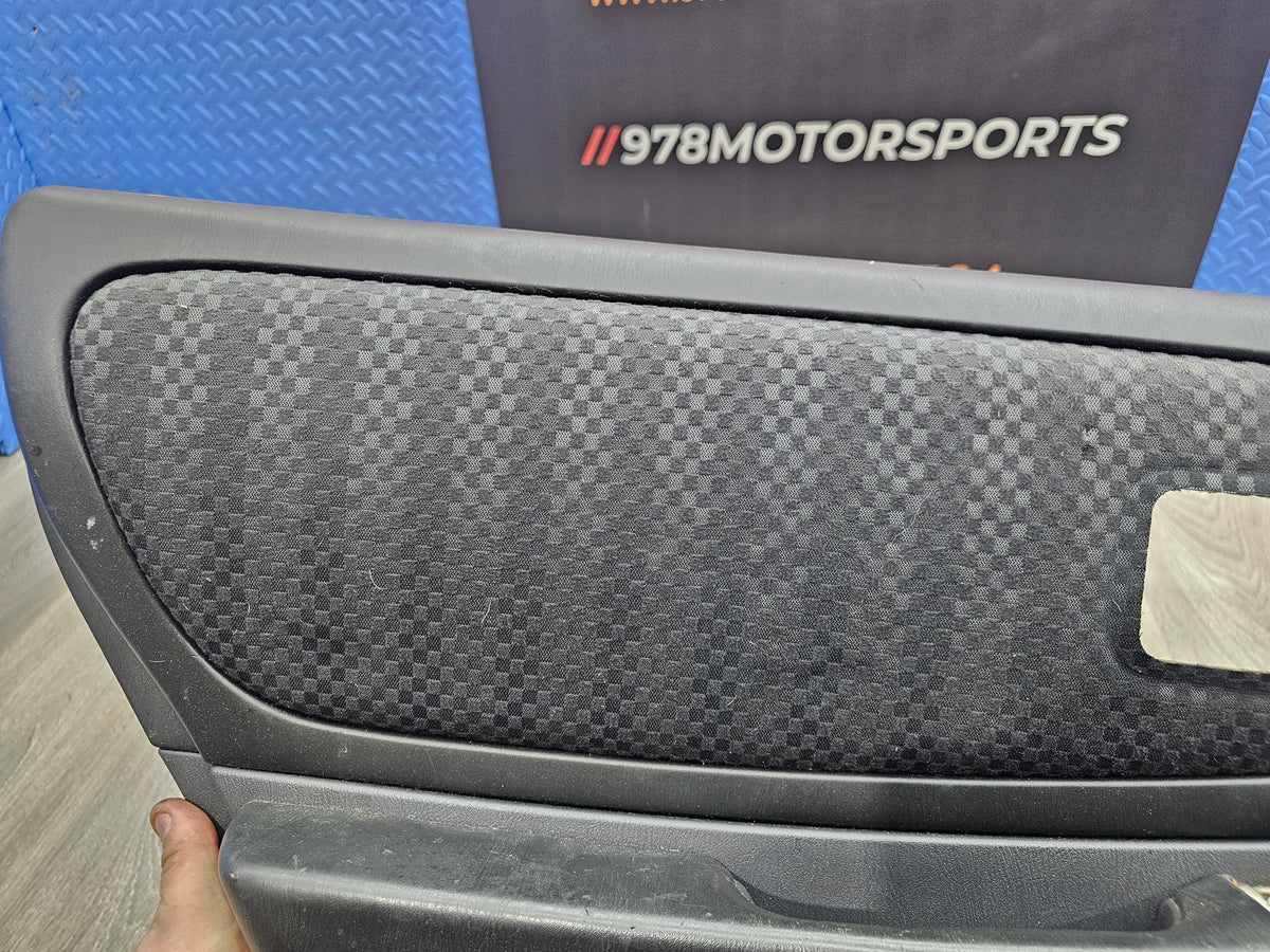 2000-2001 Subaru impreza rs sedan 2.5 left driver rear door panel  image 9