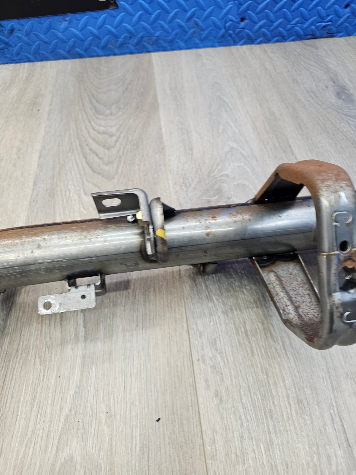 2000-2001 Subaru impreza rs sedan 2.5 dash panel support beam 50815FA330 image 2