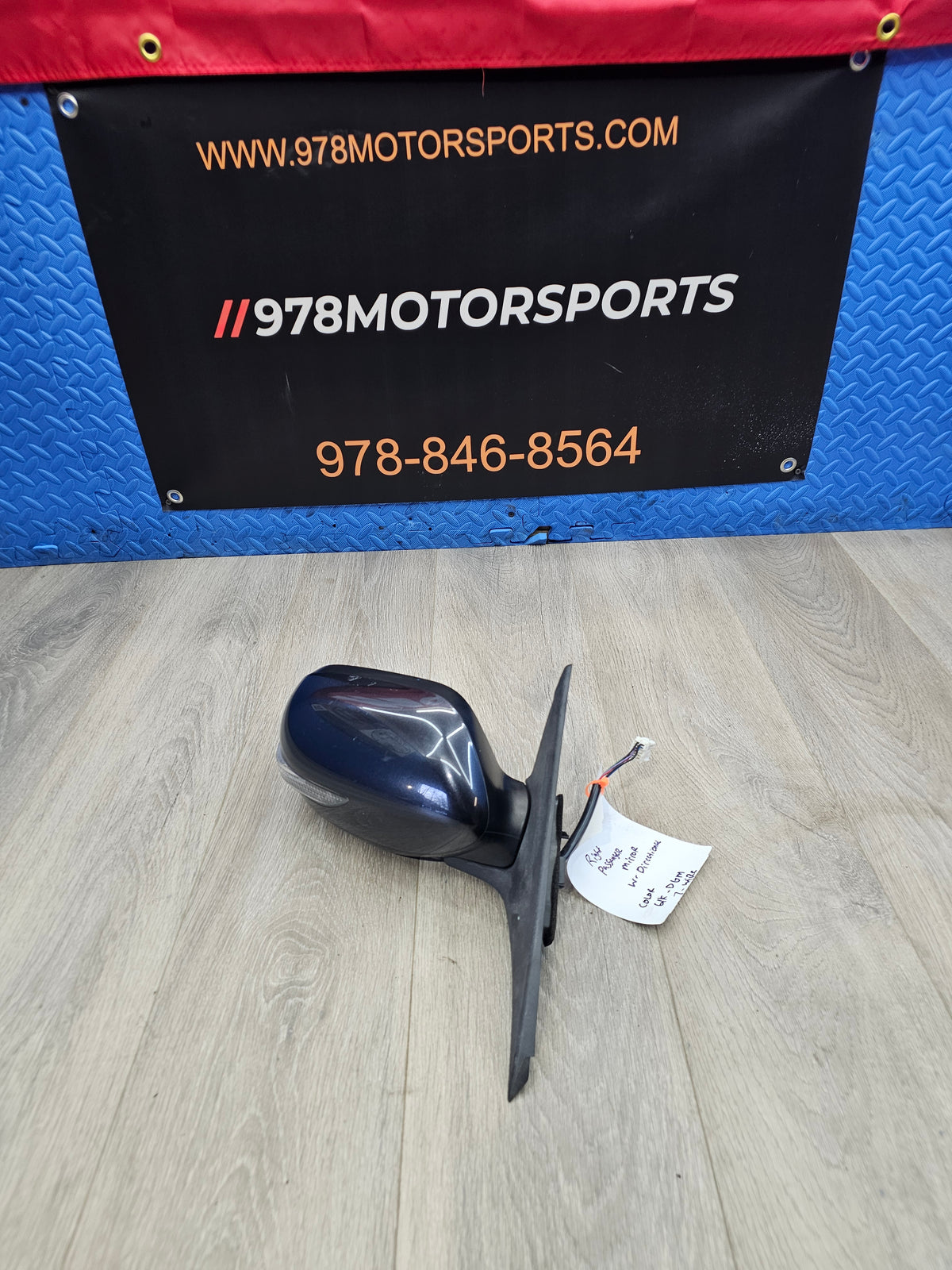 2011 Subaru wrx sti 2.5 right passenger door mirror  91036FG140 61k image 0