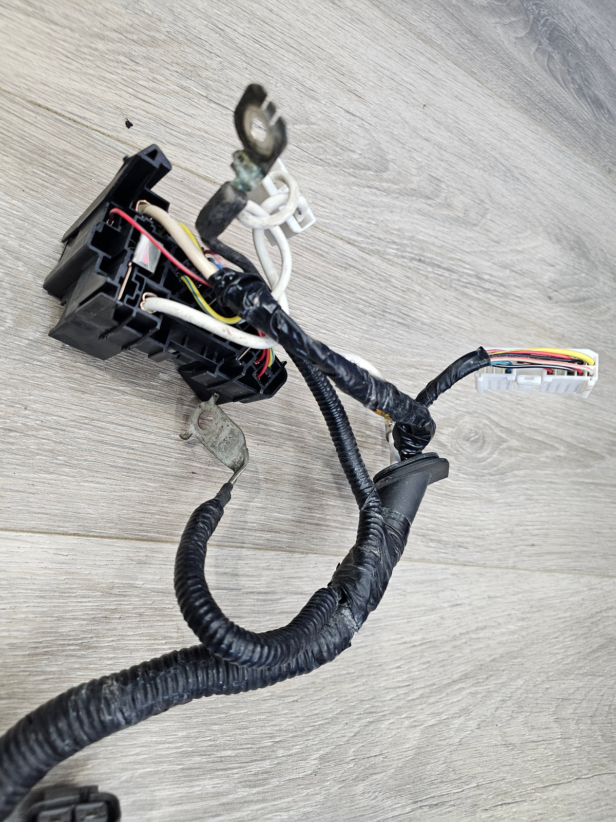 2008-2014 Subaru wrx sti 2.5 alternator wire harness  image 8