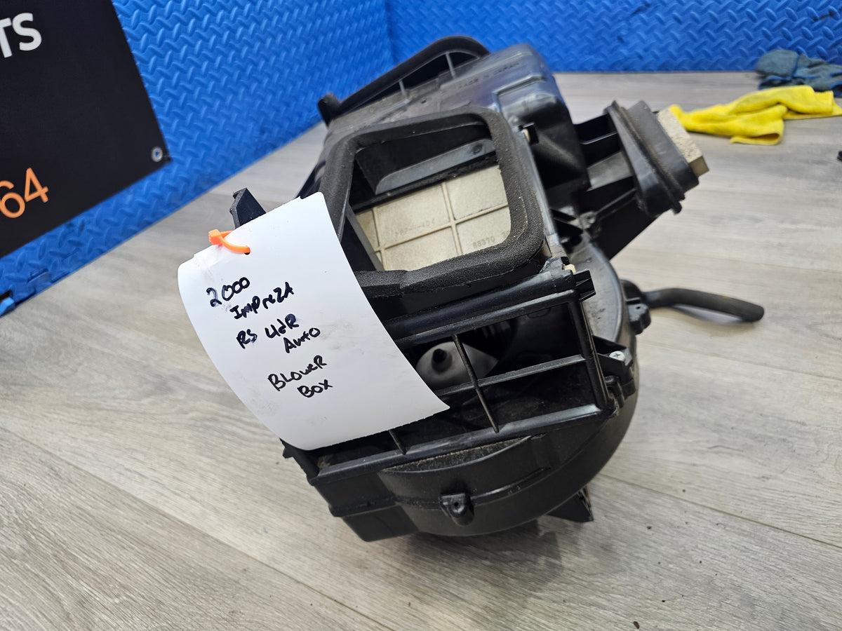 2000-2001 Subaru impreza rs sedan 2.5 blower motor box 72210FC053 image 3